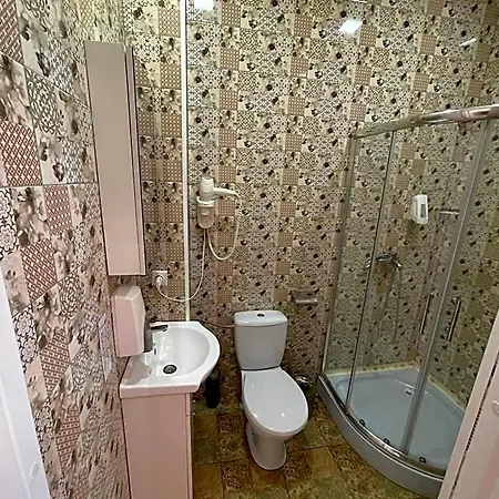 Mr Jo’s Hostel *
